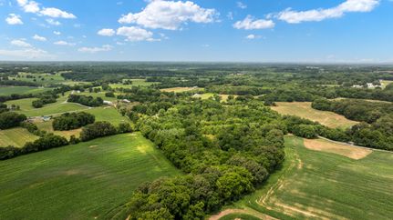 Property in Warren County, Kentucky