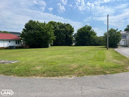 Property in Lawrence County, Kentucky