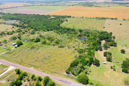 Property in Navarro County, Texas