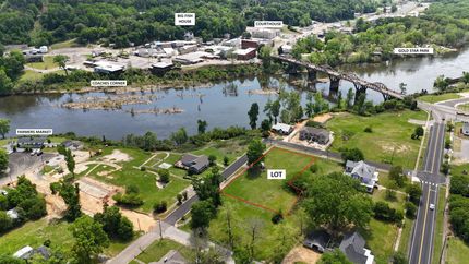 Property in Elmore County, Alabama