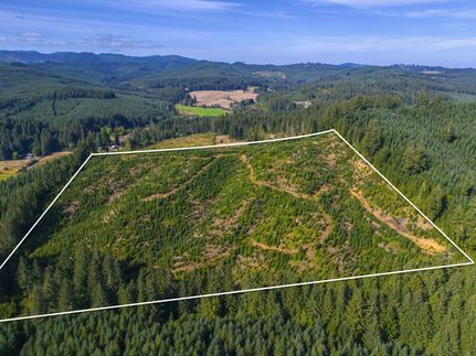 Property in Lane County, Oregon