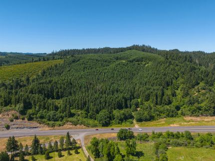 Property in Douglas County, Oregon