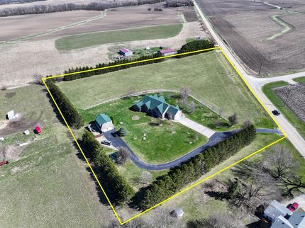 Property for sale in Lee County, Illinois