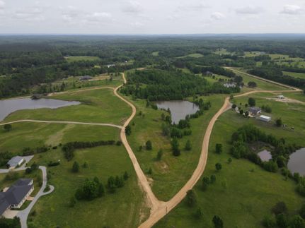 Property in Grenada County, Mississippi