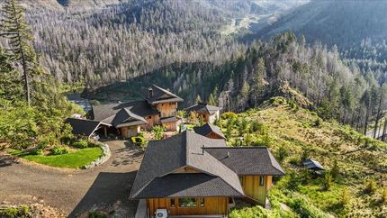 Property for sale in Douglas County, Oregon