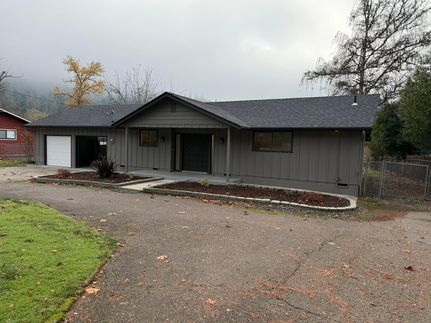 Property in Douglas County, Oregon