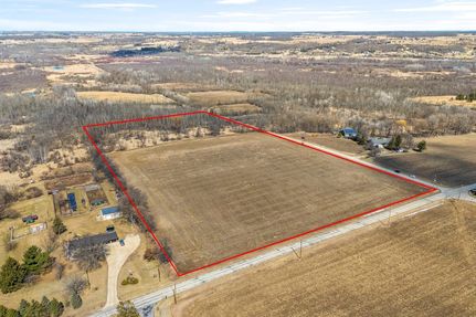 Property in Washington County, Wisconsin