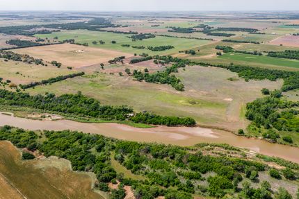 Property in Grant County, Oklahoma