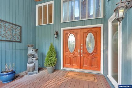 Property in Lane County, Oregon