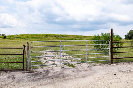 Property for sale in Dewitt County, Texas