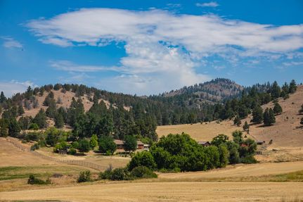 Property in Siskiyou County, California