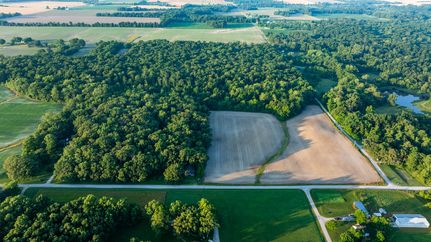 Property in Marion County, Illinois