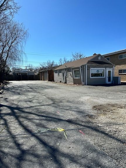 Property in Cook County, Illinois