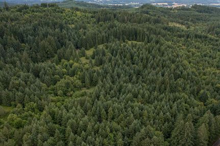 Property in Polk County, Oregon