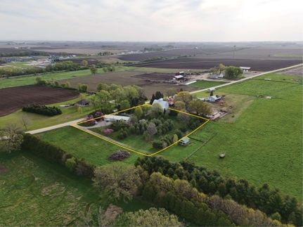 Farm Property for sale in Delaware County, Iowa