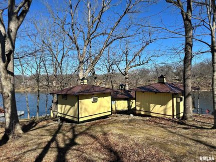 Property for sale in Fulton County, Illinois