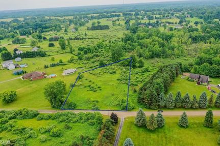 Property in Oakland County, Michigan