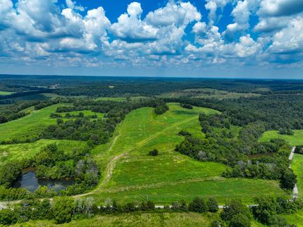 Farm Property for sale in Johnson County, Illinois