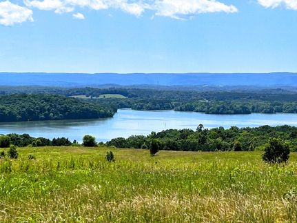 Lakefront Property for sale in Meigs County, Tennessee