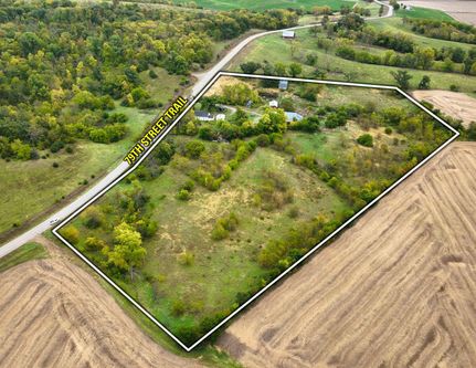 Property for sale in Benton County, Iowa