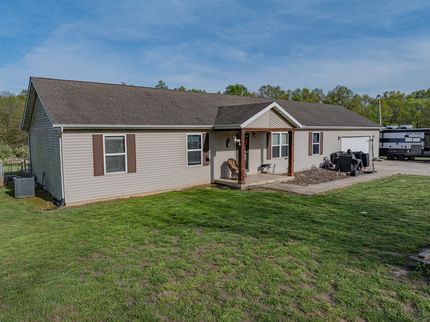 Property in Jefferson County, Illinois