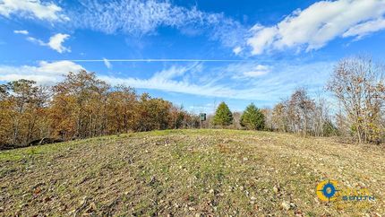Property in Perry County, Tennessee