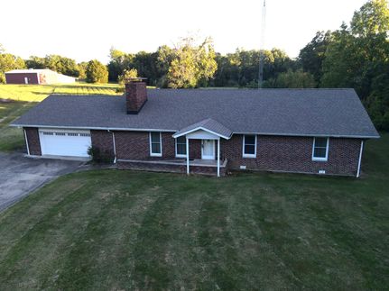 Property in Jefferson County, Illinois