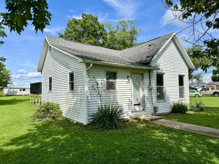 Property for sale in Fayette County, Illinois