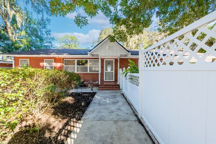 Lakefront Property for sale in Clay County, Florida