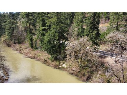 Property for sale in Douglas County, Oregon