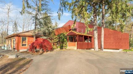 Waterfront Property for sale in Bergen County, New Jersey