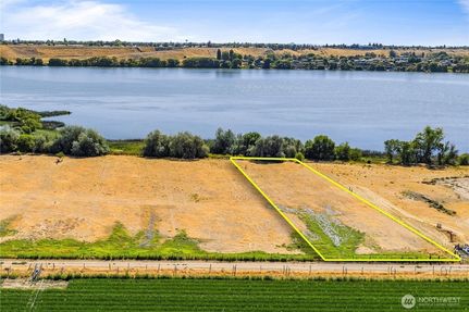 Lakefront Property for sale in Grant County, Washington