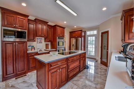 Lakefront Property for sale in Tuscaloosa County, Alabama