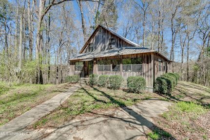 Lakefront Property for sale in Scott County, Mississippi