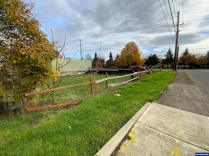 Property for sale in Polk County, Oregon