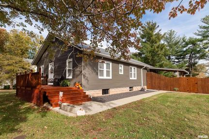 Property for sale in Hamilton County, Illinois