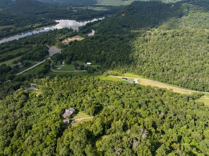 Lakefront Property for sale in Jackson County, Tennessee