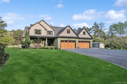 Property for sale in Suffolk County, New York