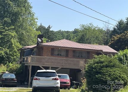 Property for sale in Henderson County, North Carolina