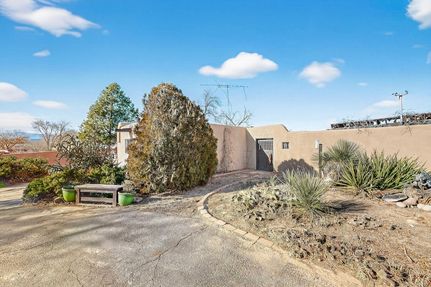 Residential Property for sale in Santa Fe County, New Mexico