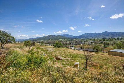 Property for sale in Jackson County, Oregon