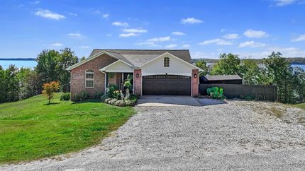 Lakefront Property for sale in Benton County, Tennessee