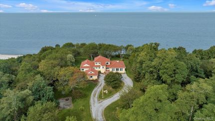 Property for sale in Suffolk County, New York