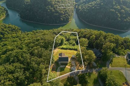 Lakefront Property for sale in DeKalb County, Tennessee