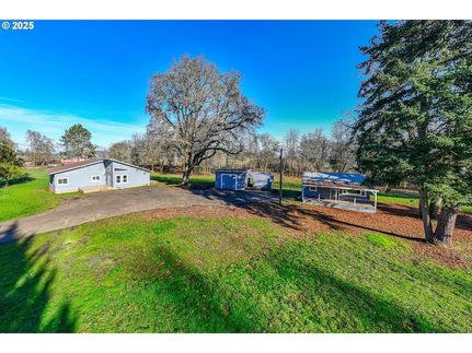 Waterfront Property for sale in Lane County, Oregon