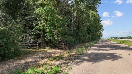 Property for sale in Chambers County, Texas