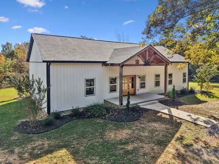 Property for sale in Hickman County, Tennessee