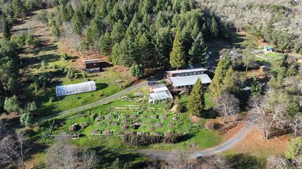 Property for sale in Josephine County, Oregon