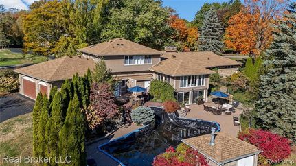 Property for sale in Oakland County, Michigan