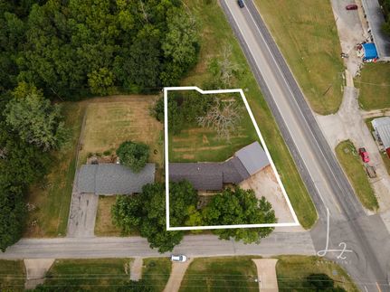 Property for sale in Montgomery County, Kansas